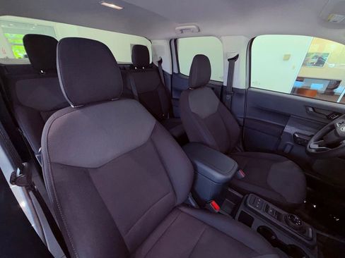 Used 2023 Ford Maverick XL image 11