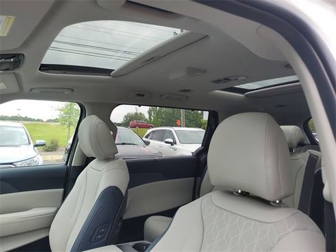 New 2026 Kia Carnival SX image 19