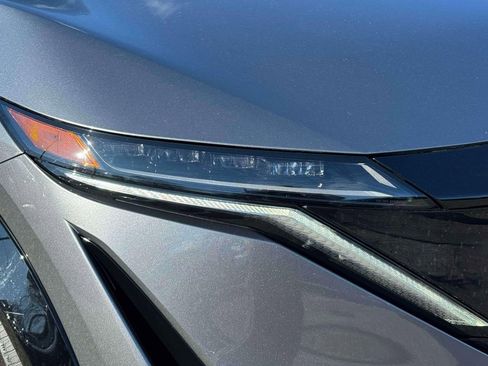 Certified 2023 Nissan Ariya FWD image 10