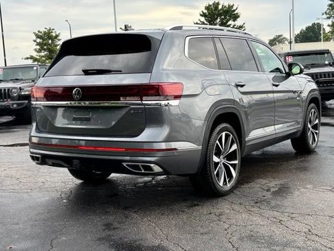 Used 2024 Volkswagen Atlas SEL Premium R-Line AWD/4WD image 13