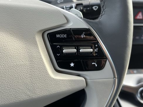 Used 2023 Kia EV6 Wind image 17