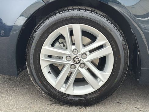 Used 2019 Toyota Corolla SE image 12