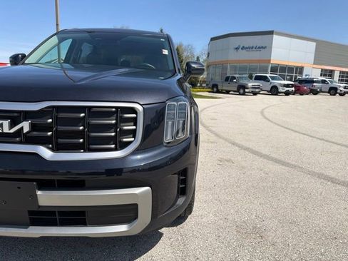 Used 2025 Kia Telluride S AWD/4WD image 10