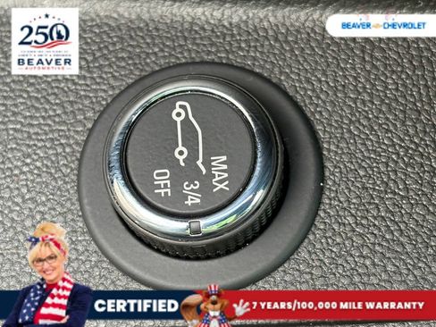 Used 2023 Chevrolet Traverse RS FWD image 34