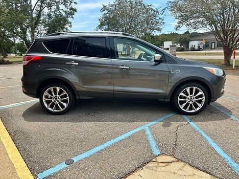 Used 2016 Ford Escape SE w/ SE Chrome Package AWD/4WD image 7