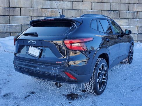 Used 2024 Chevrolet Trax RS w/ Sunroof Package image 5
