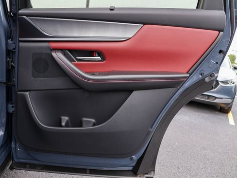 Used 2025 MAZDA CX-70 3.3 Turbo S w/ Premium Package image 34