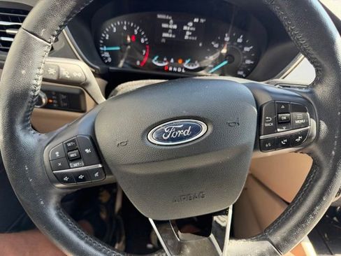 Used 2020 Ford Escape SEL FWD image 6