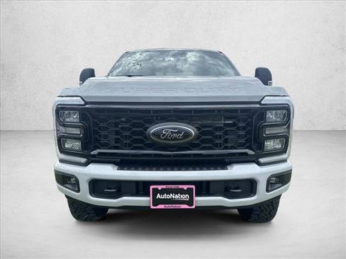New 2026 Ford F250 XLT AWD/4WD image 7