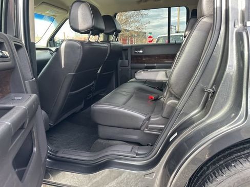 Used 2019 Ford Flex Limited AWD/4WD image 15