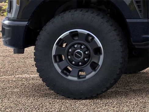 New 2026 Ford F250 Platinum w/ Tremor Off-Road Package image 19