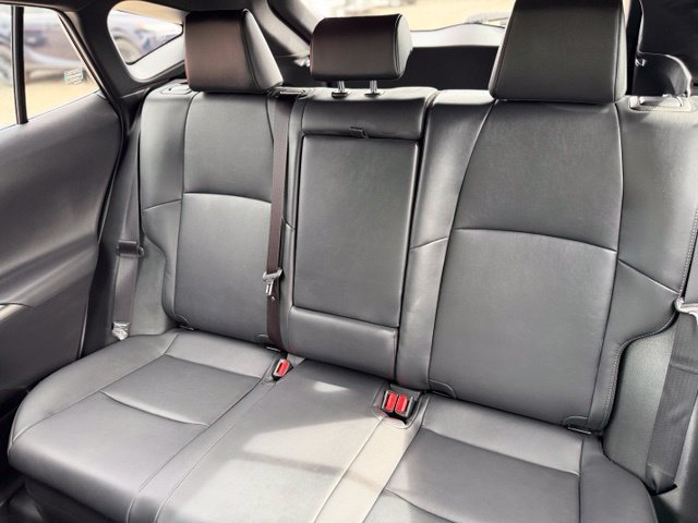 Used 2024 Toyota Venza XLE AWD/4WD image 18