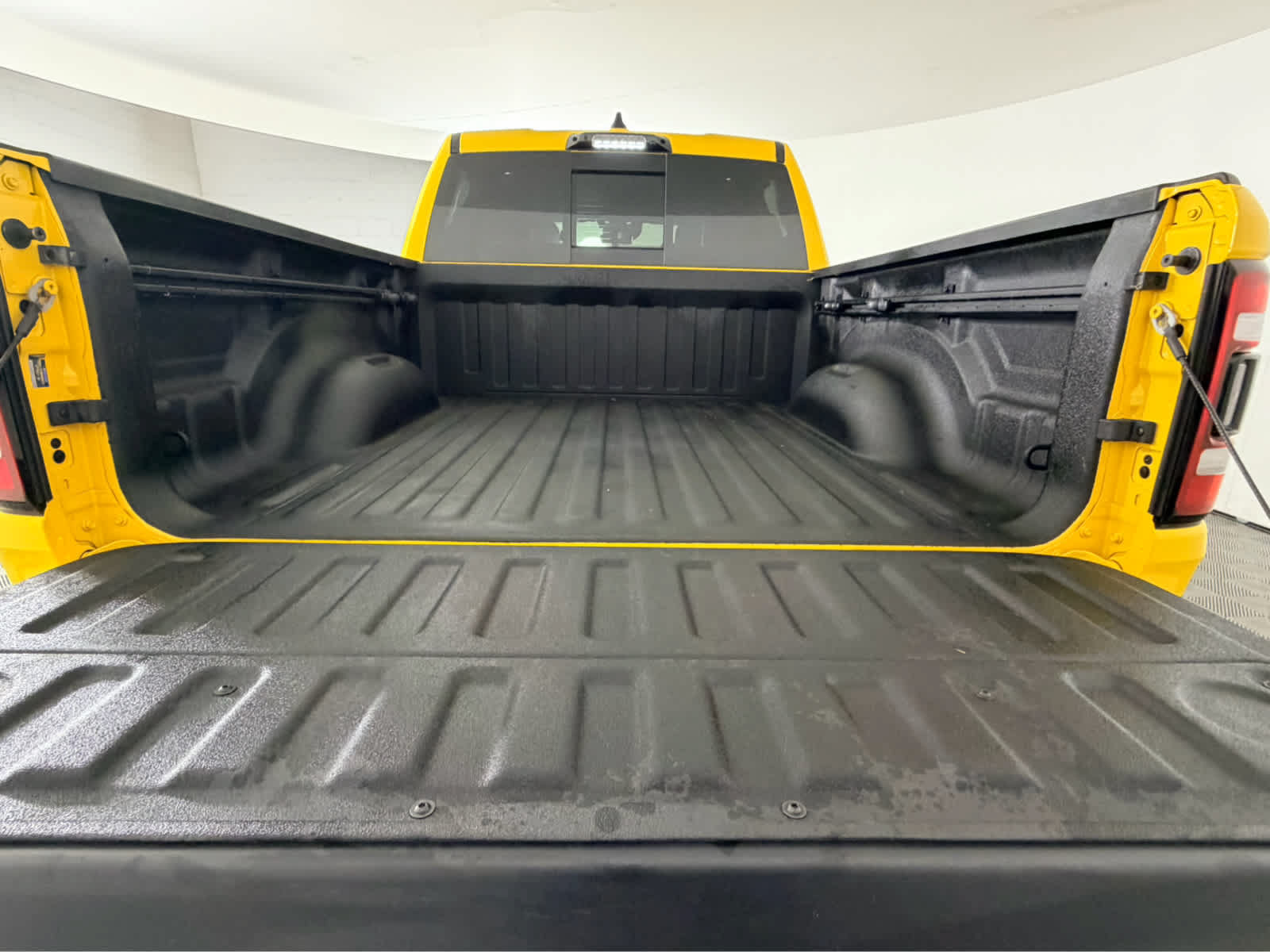 Used 2023 RAM 1500 TRX w/ TRX Level 2 Equipment Group AWD/4WD image 20