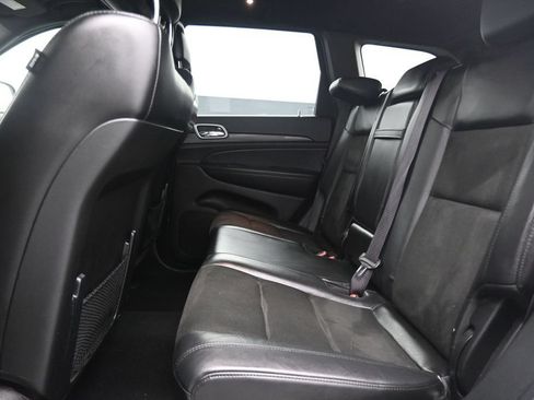 Used 2021 Jeep Grand Cherokee Laredo X AWD/4WD image 14