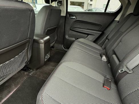 Used 2016 Chevrolet Equinox LT w/ Convenience Package image 24