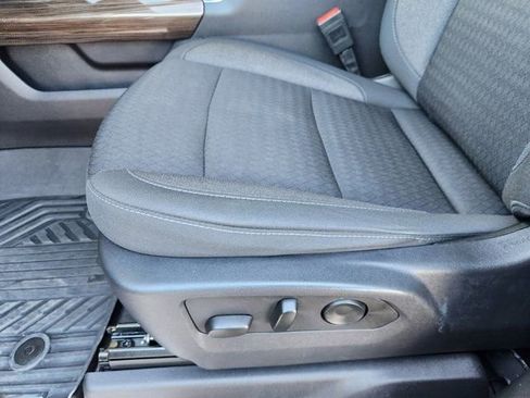 Used 2024 Chevrolet Silverado 1500 LT Trail Boss w/ Convenience Package II image 26