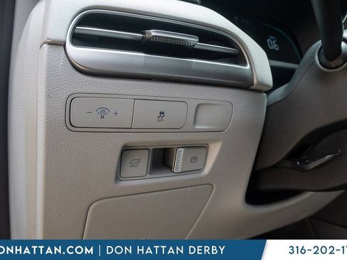 Used 2024 Hyundai Palisade SEL FWD image 17