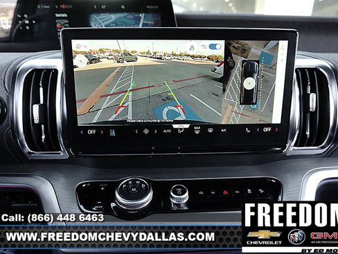 Used 2025 Ford Expedition Max Platinum image 18