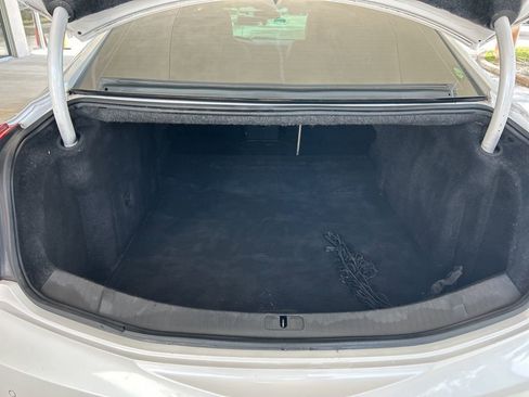 Used 2017 Cadillac XTS Luxury image 32