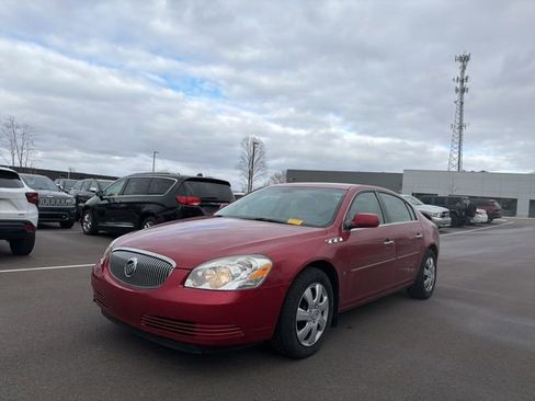 Used 2007 Buick Lucerne CXL image 1