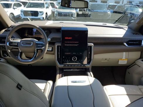 New 2026 GMC Yukon Denali w/ Sun & Power Step Package image 12