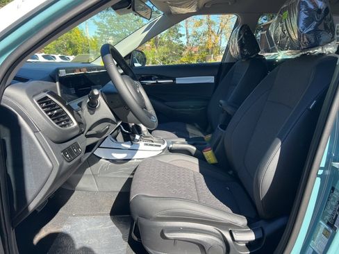 New 2026 Kia Seltos S image 8