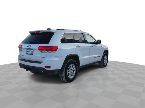 Used 2018 Jeep Grand Cherokee Laredo image 8