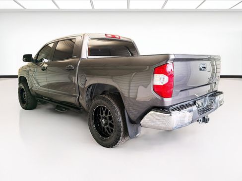 Used 2019 Toyota Tundra SR5 w/ SR5 Upgrade Package image 6