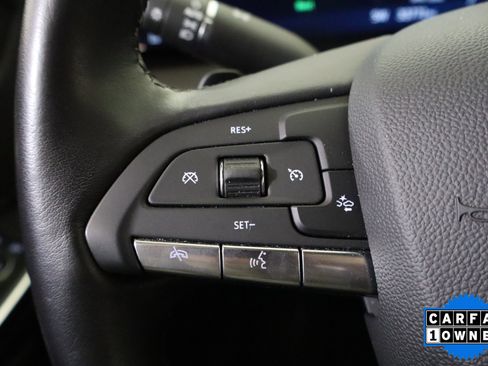 Used 2025 Cadillac XT4 Premium Luxury FWD image 31