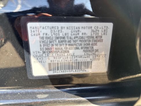 Used 2023 Nissan Versa S w/ Trunk Package image 27