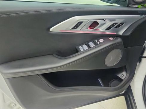 Used 2023 BMW XM AWD/4WD image 36