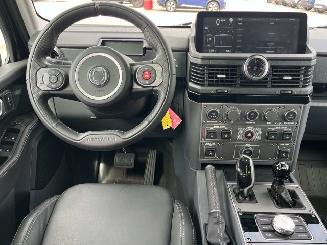 Used 2025 INEOS Grenadier Station Wagon AWD/4WD image 17
