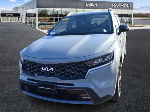 Certified 2023 Kia Sorento X-Line EX image 8