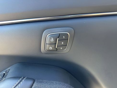 Used 2024 Ford Mustang Mach-E Premium image 11