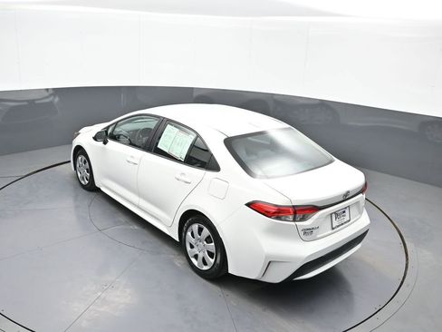 Certified 2020 Toyota Corolla LE image 39