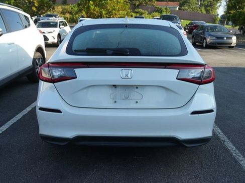 Used 2024 Honda Civic EX-L image 5