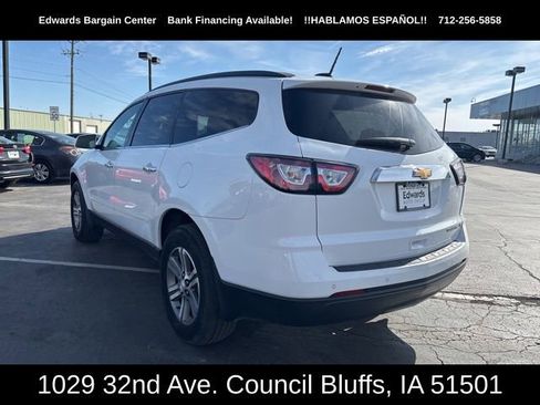 Used 2016 Chevrolet Traverse LT w/ Traveler's Package image 6