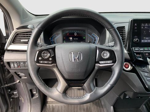 Certified 2024 Honda Odyssey Touring image 15