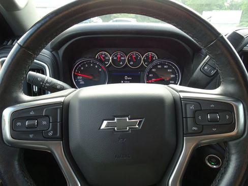 Used 2021 Chevrolet Silverado 1500 LT Trail Boss w/ Convenience Package II AWD/4WD image 22