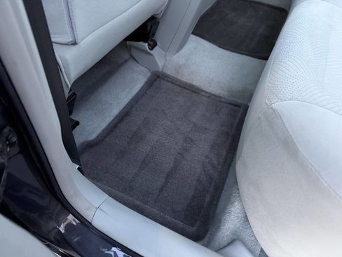 Used 2010 Toyota Prius Three image 13