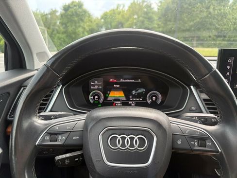 Used 2021 Audi Q5 e Premium Plus w/ Premium Plus Package AWD/4WD image 16