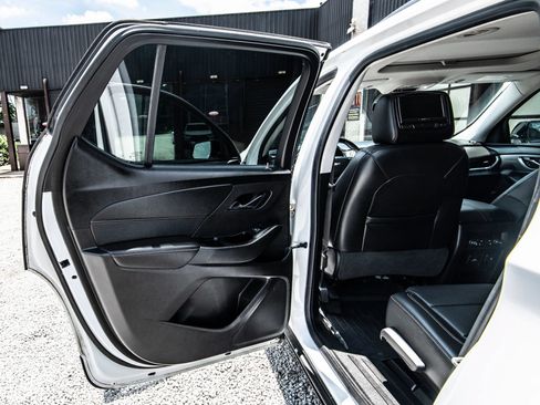 Used 2019 Chevrolet Traverse Premier w/ Redline Edition FWD image 28