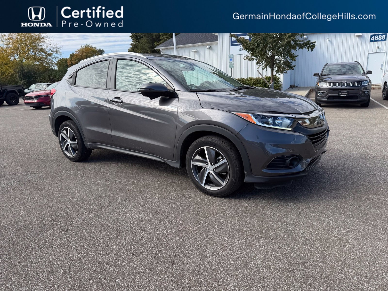 Used 2021 Honda HR-V EX image 3