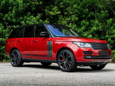 Used 2017 Land Rover Range Rover SV Autobiography Dynamic AWD/4WD image 3