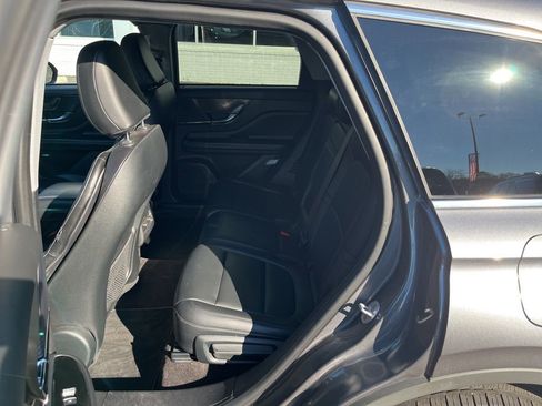 Used 2021 Lincoln Corsair FWD w/ Convenience Package image 27