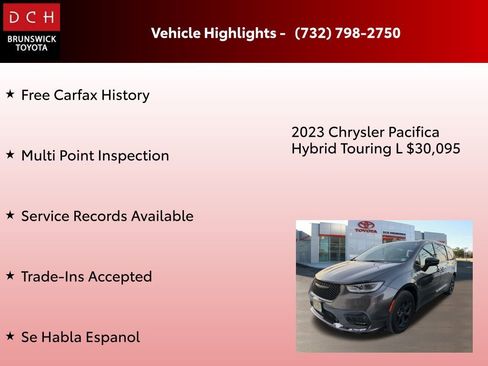 Used 2023 Chrysler Pacifica Touring-L w/ Uconnect Theater Family Group image 4