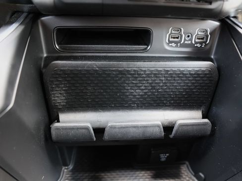 Used 2021 RAM 1500 Big Horn AWD/4WD image 30