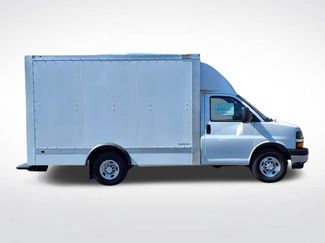 New 2025 Chevrolet Express 3500 w/ Power Convenience Package RWD video 3
