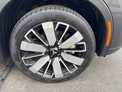 Used 2025 Mitsubishi Outlander SEL AWD/4WD image 9