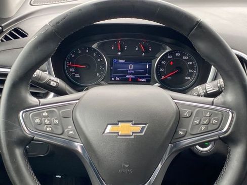 Used 2024 Chevrolet Equinox LT image 9